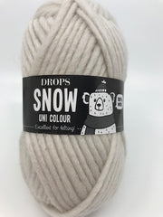 Snow, 100% Wool, 50 gm (1.8 oz)